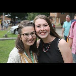 Meet your Posher, Neva